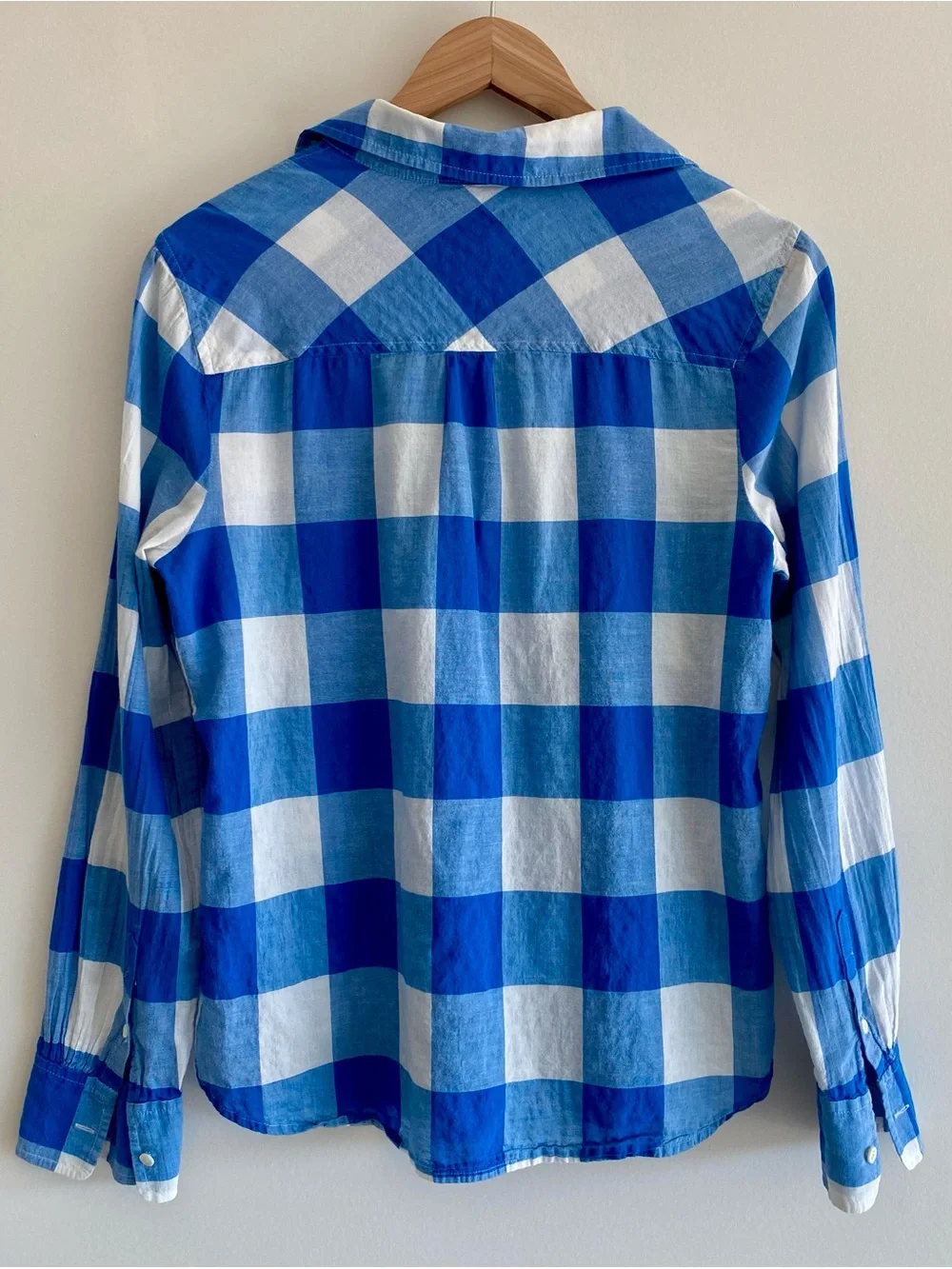 J.Crew Blue White Buffalo Plaid Popover Henley Top Shirt, size 6